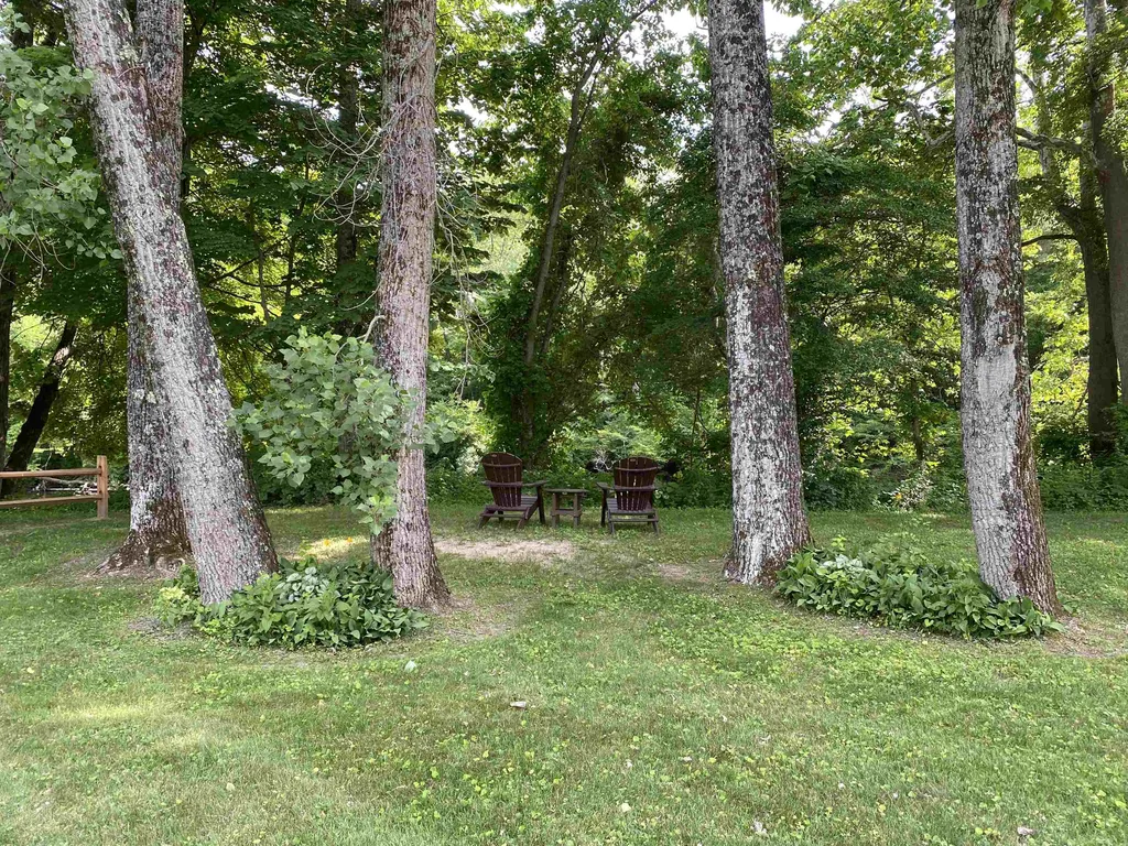 2167 Vt Route 313 Arlington VT 05250