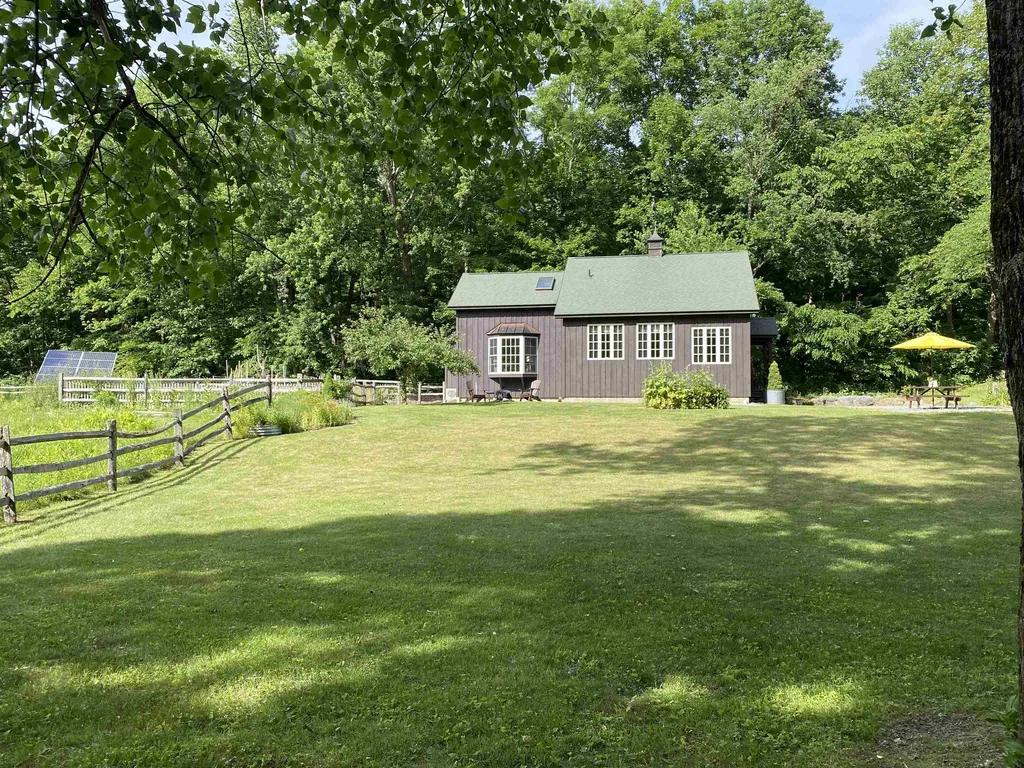 2167 Vt Route 313 Arlington VT 05250