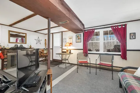 15 Alpstrausse Road Bartlett NH 03845