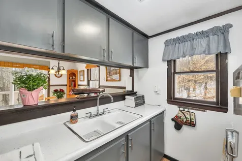 15 Alpstrausse Road Bartlett NH 03845