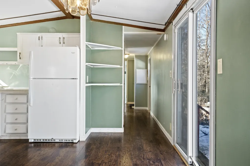 20 Nottingham Road Raymond NH 03077
