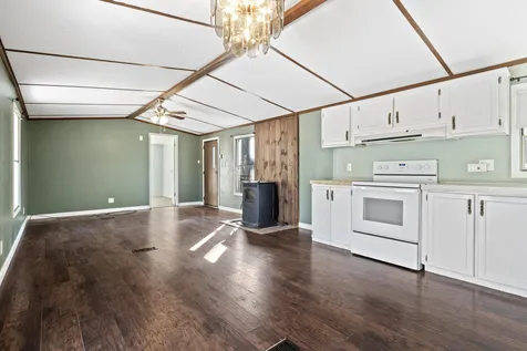 20 Nottingham Road Raymond NH 03077