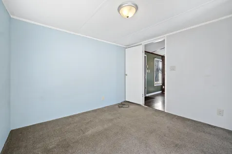20 Nottingham Road Raymond NH 03077