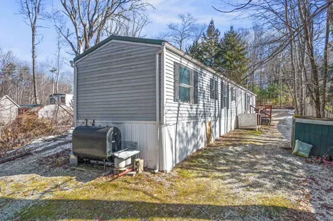 20 Nottingham Road Raymond NH 03077
