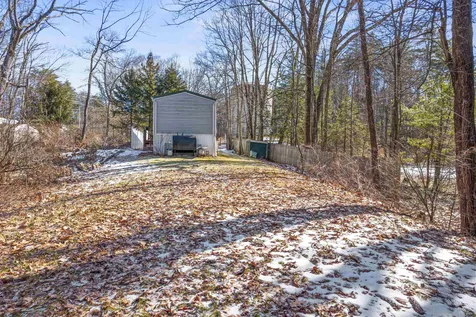 20 Nottingham Road Raymond NH 03077