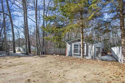 20 Nottingham Road Raymond NH 03077