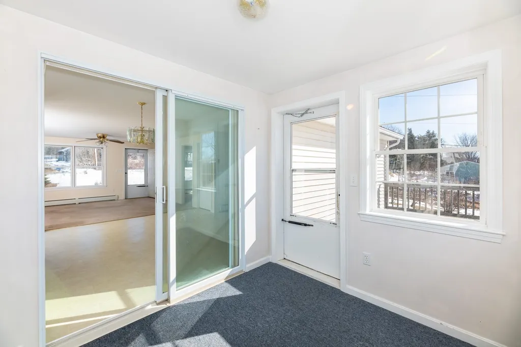 145 Bow Lake Road Barnstead NH 03218