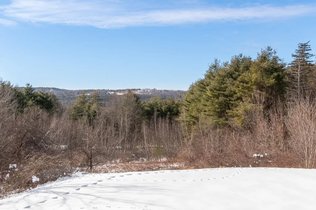 145 Bow Lake Road Barnstead NH 03218