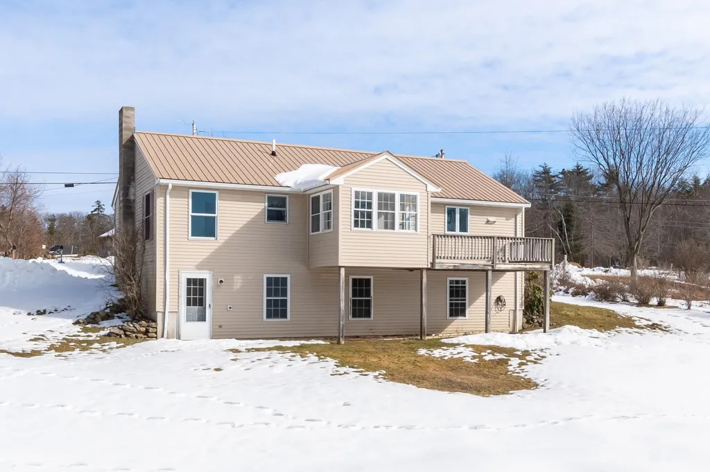 145 Bow Lake Road Barnstead NH 03218