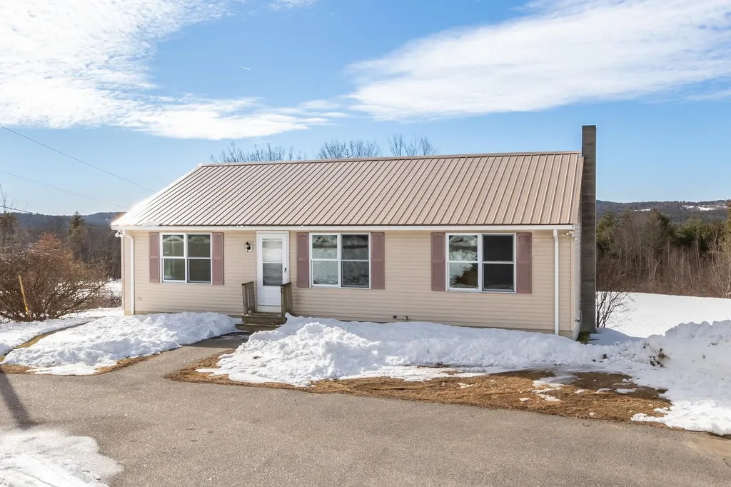 145 Bow Lake Road Barnstead NH 03218