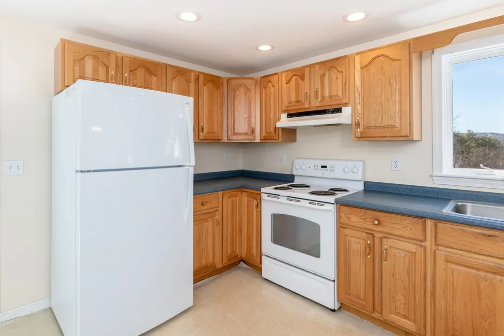 145 Bow Lake Road Barnstead NH 03218