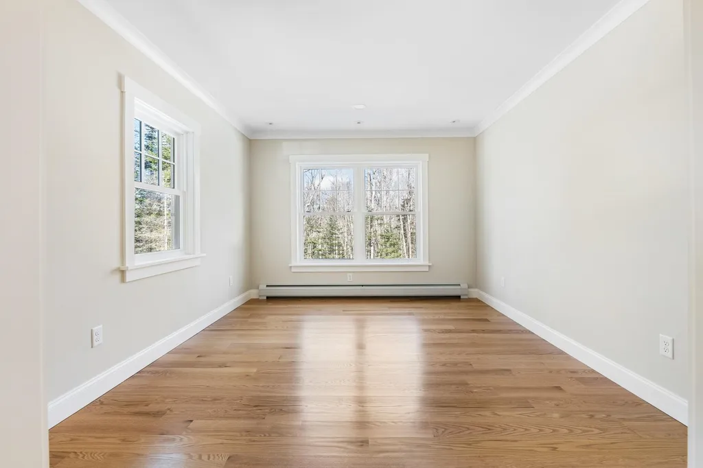 94 Northwood Lane New London NH 03257
