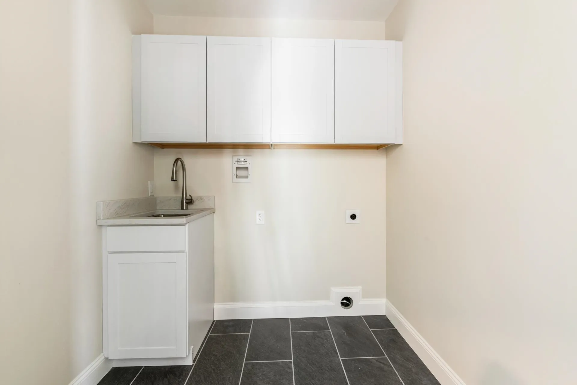 94 Northwood Lane New London NH 03257
