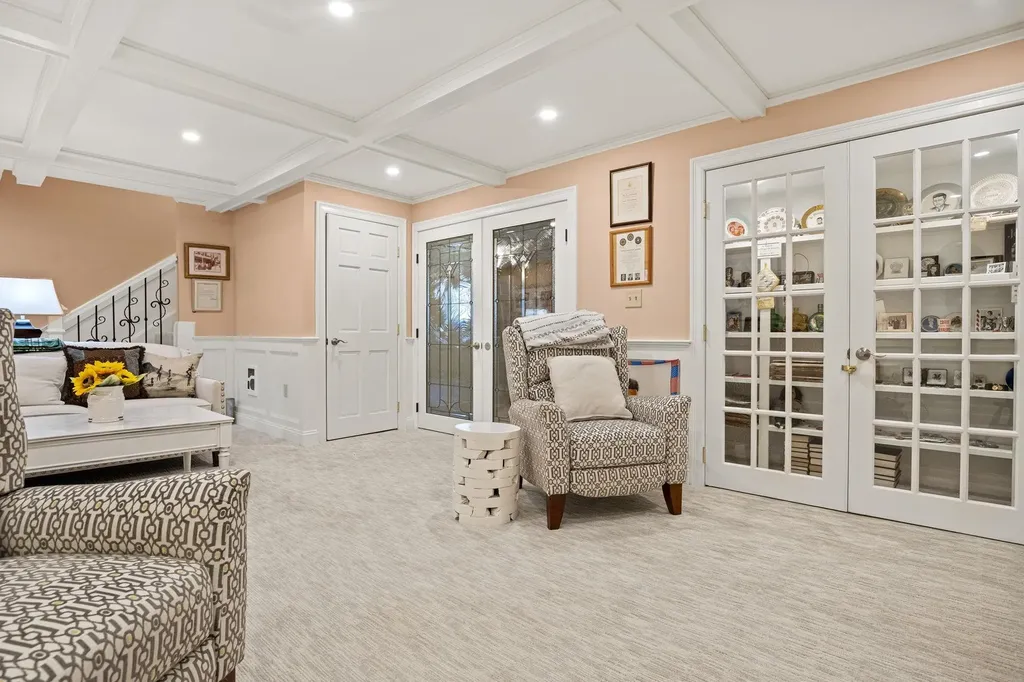 53 Linden Road Hampton Falls NH 03844