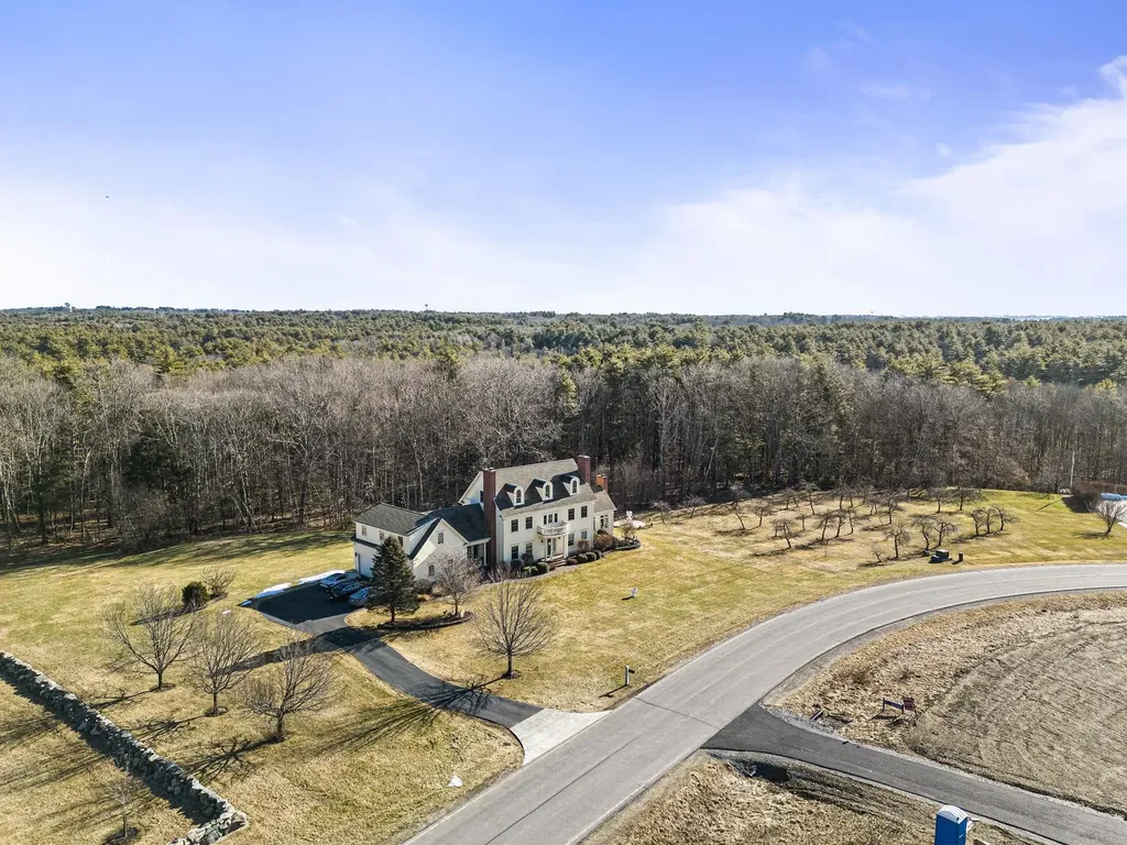 53 Linden Road Hampton Falls NH 03844