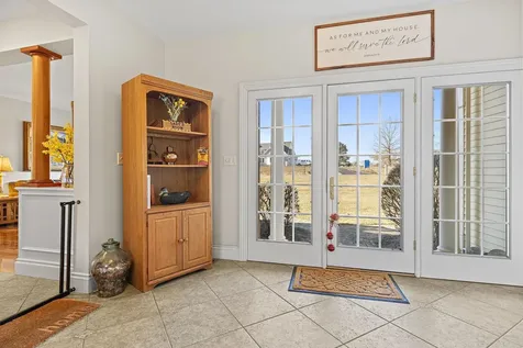 53 Linden Road Hampton Falls NH 03844