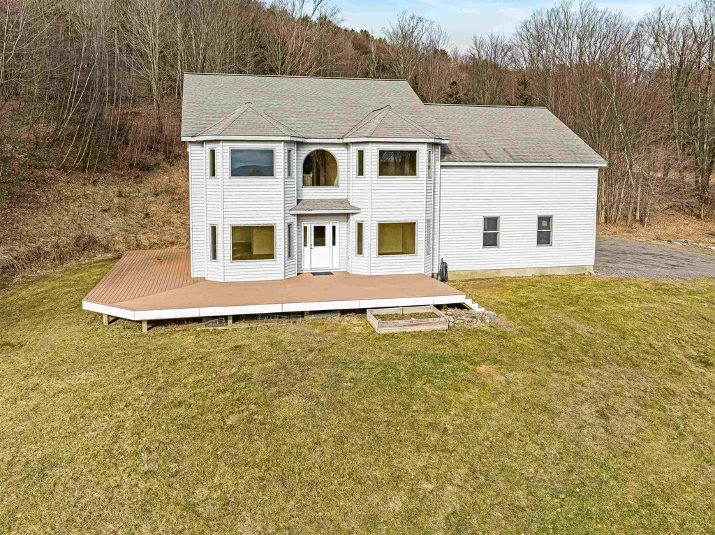 83 Whitetail Ridge Road, Hinesburg VT Real Estate Listing MLS