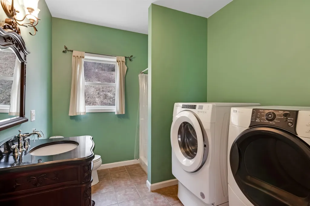 83 Whitetail Ridge Road Hinesburg VT 05461
