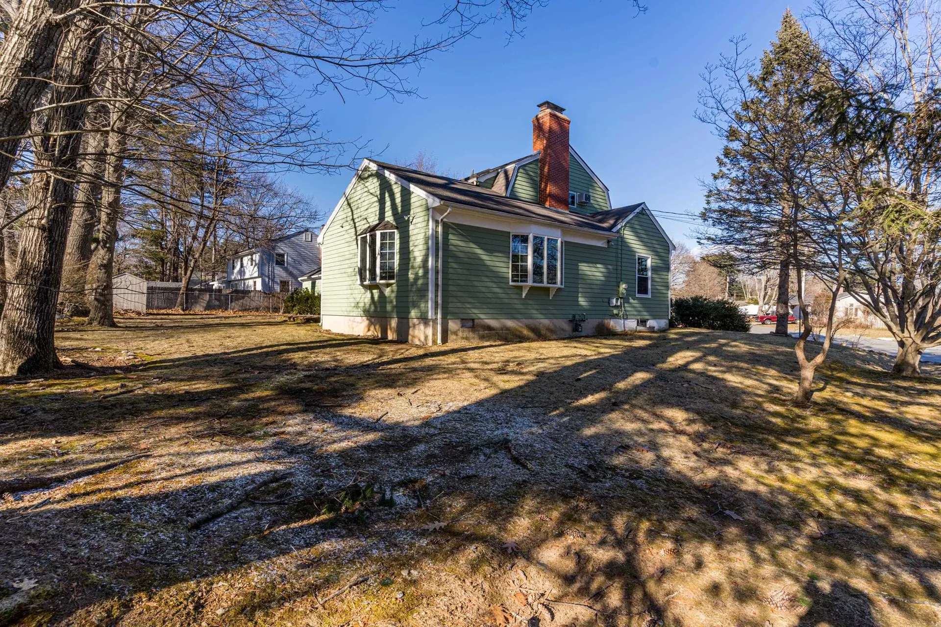 2 Seavey Street Hampton NH 03842
