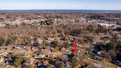 2 Seavey Street Hampton NH 03842