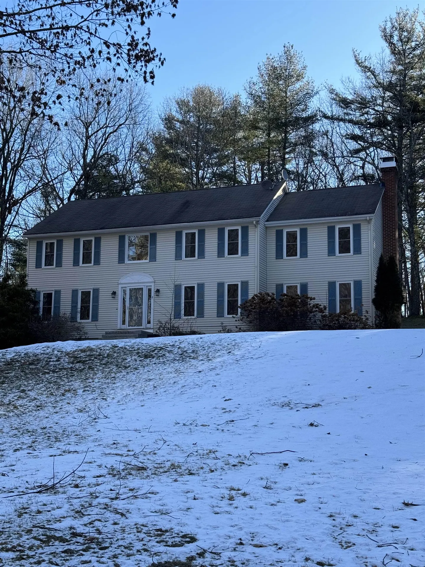 6 White Oak Lane Derry NH 03038