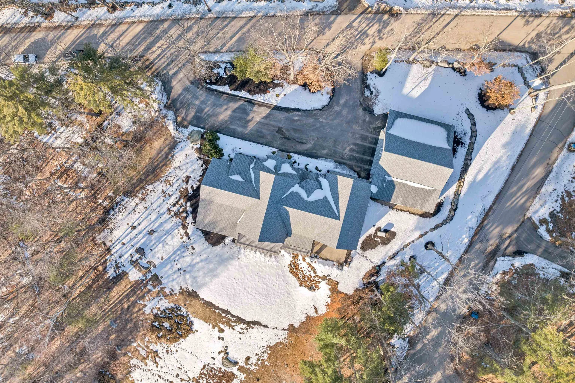 79 County Road Tuftonboro NH 03816