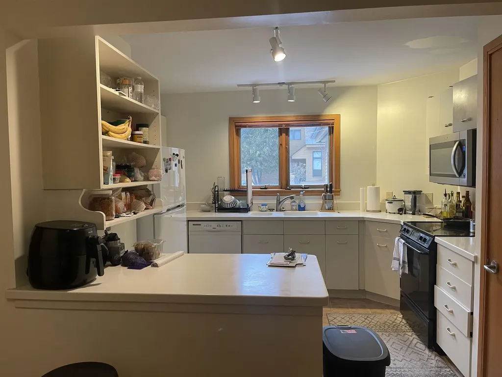 5 Courtyard Hanover NH 03755