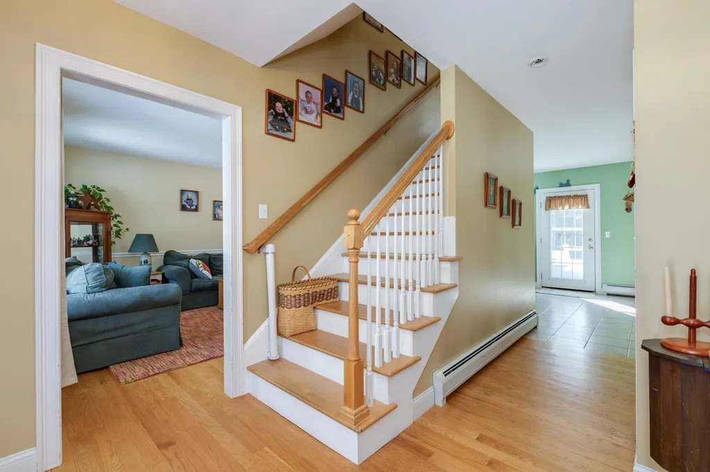 10 Hayward Brook Drive Concord NH 03301