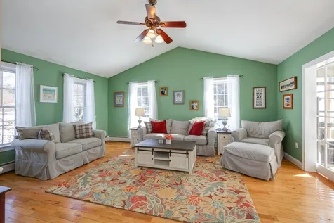 10 Hayward Brook Drive Concord NH 03301