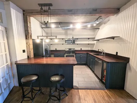 443 Railroad Street St. Johnsbury VT 05819