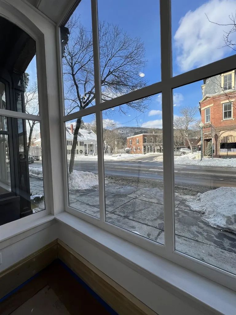 19 Central Street Woodstock VT 05091