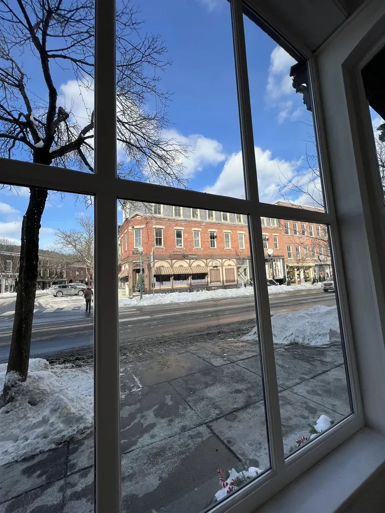 19 Central Street Woodstock VT 05091