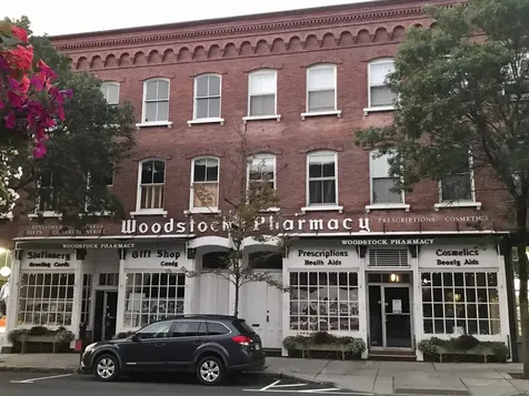 19 Central Street Woodstock VT 05091