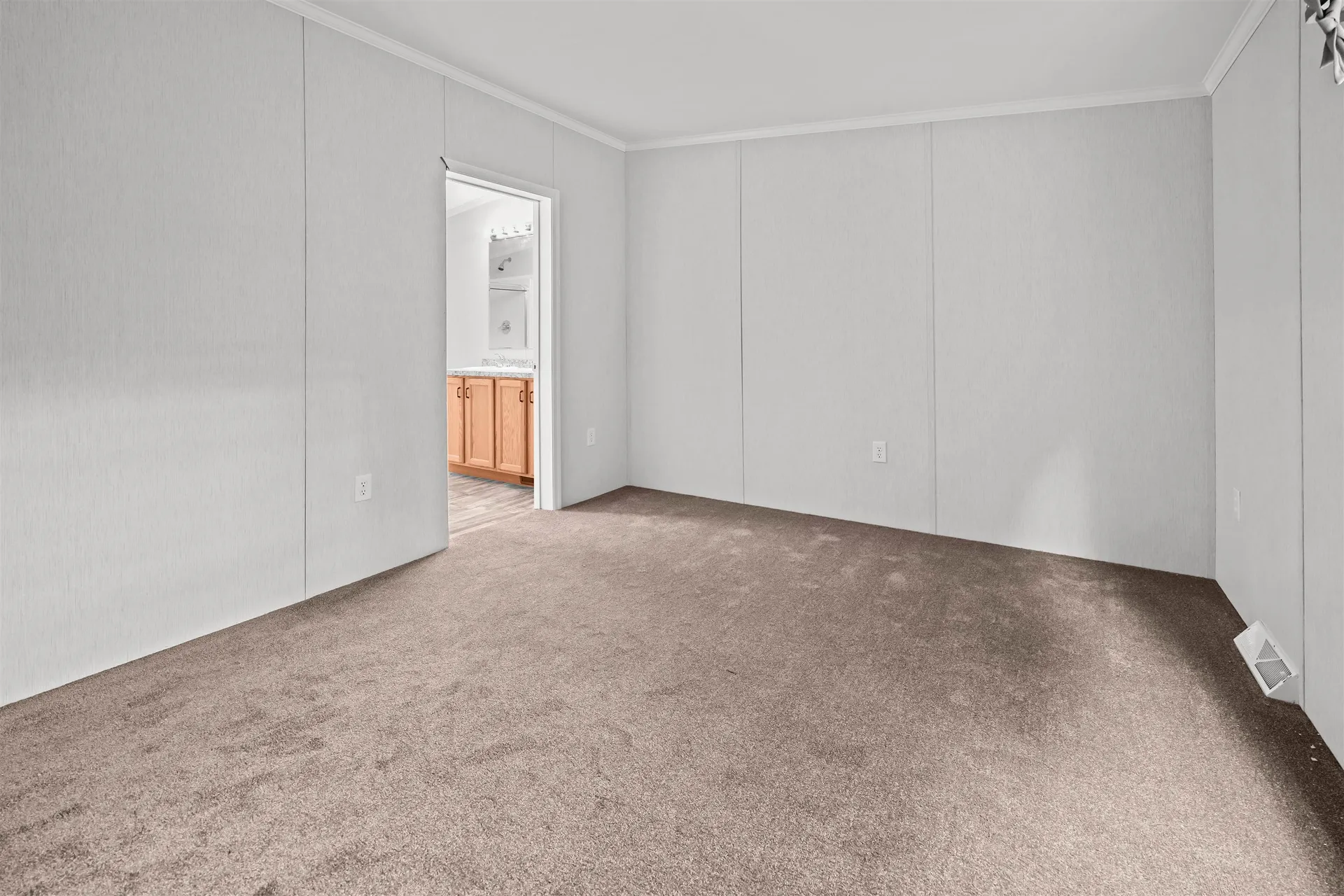 9 Sargent Place Gilford NH 03249