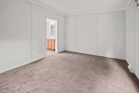 9 Sargent Place Gilford NH 03249