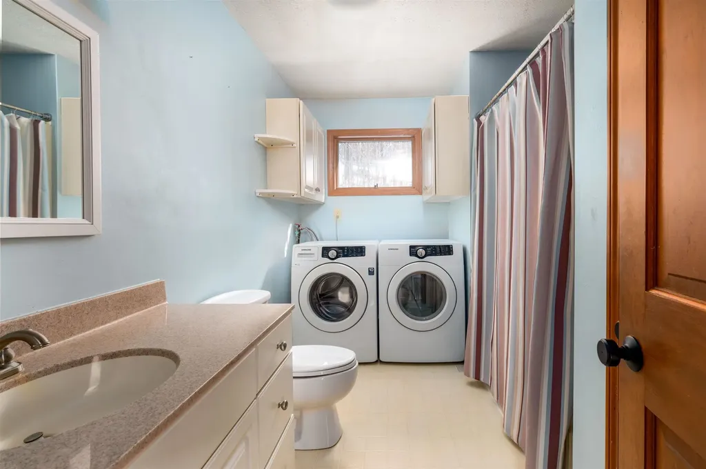 65 Guild Hill Road Waterbury VT 05677