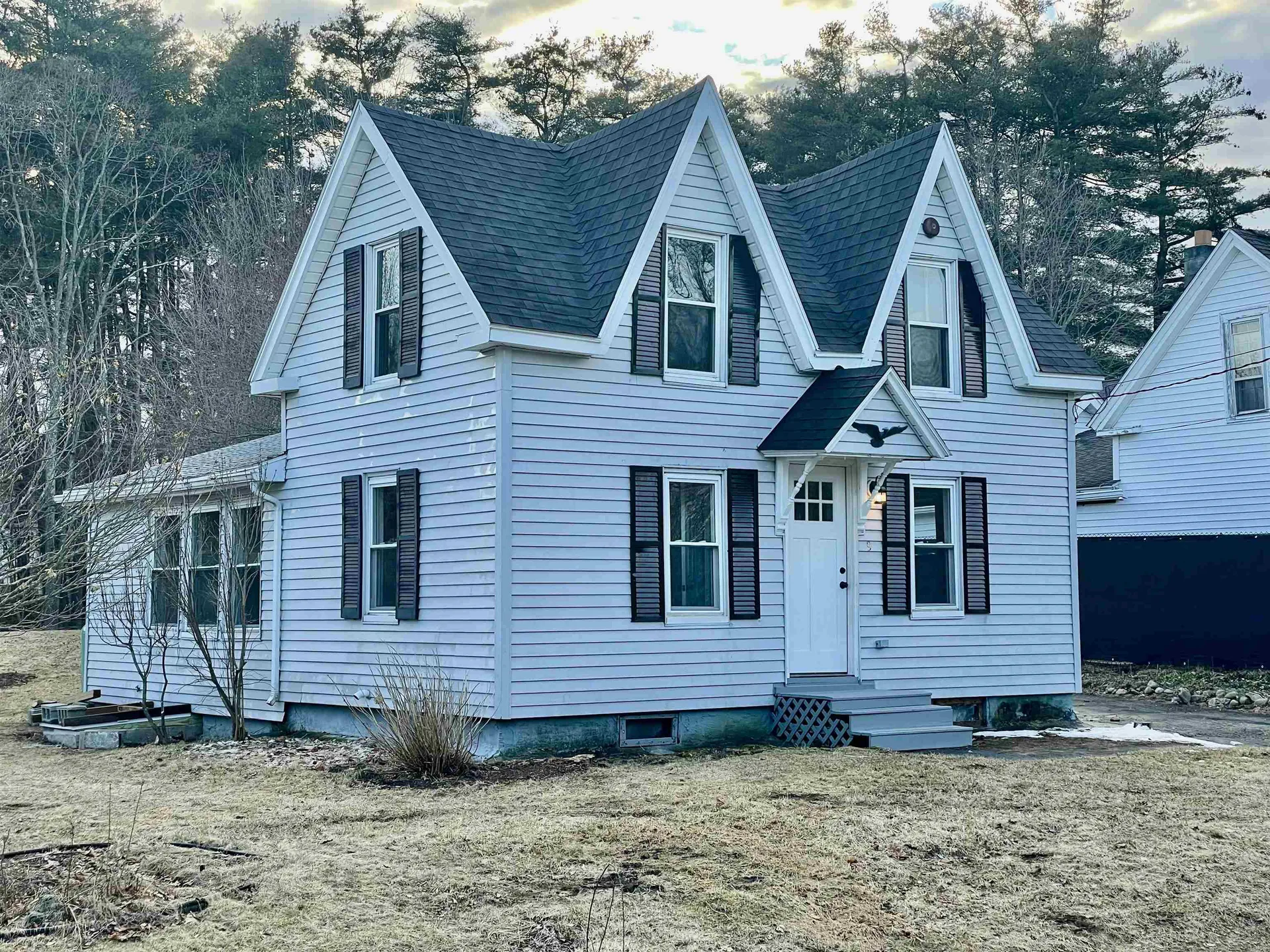 9 Valley Street Derry NH 03038