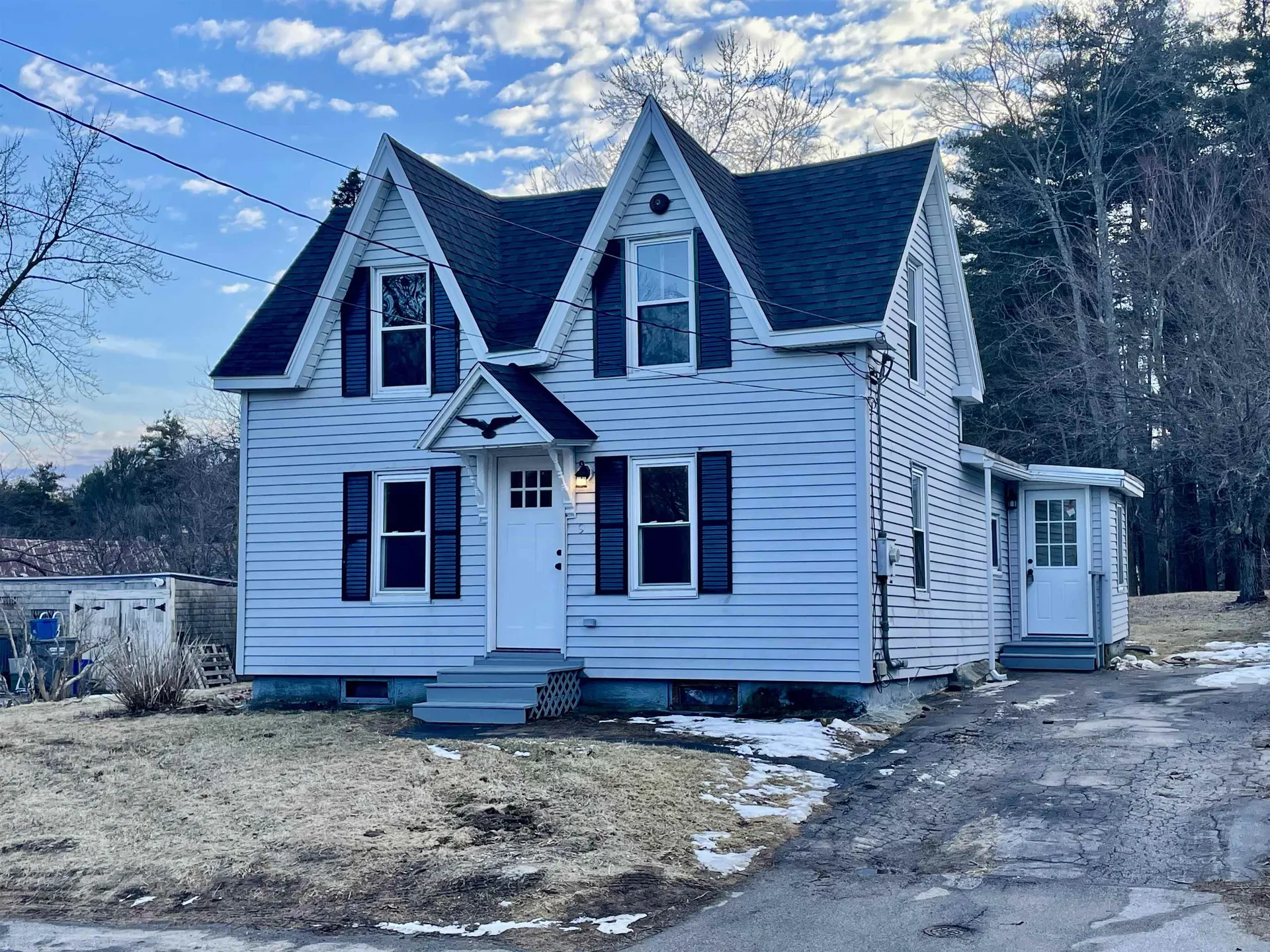 9 Valley Street Derry NH 03038