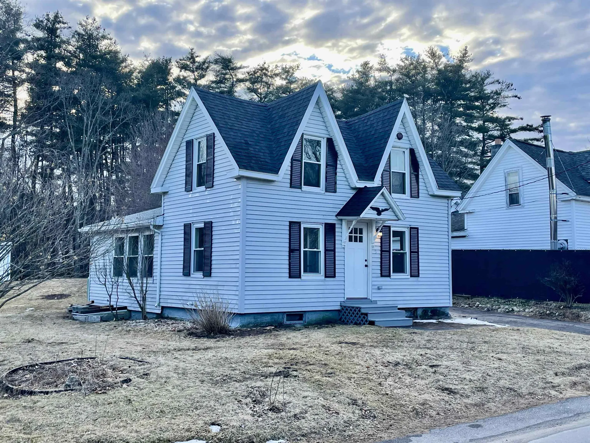 9 Valley Street Derry NH 03038