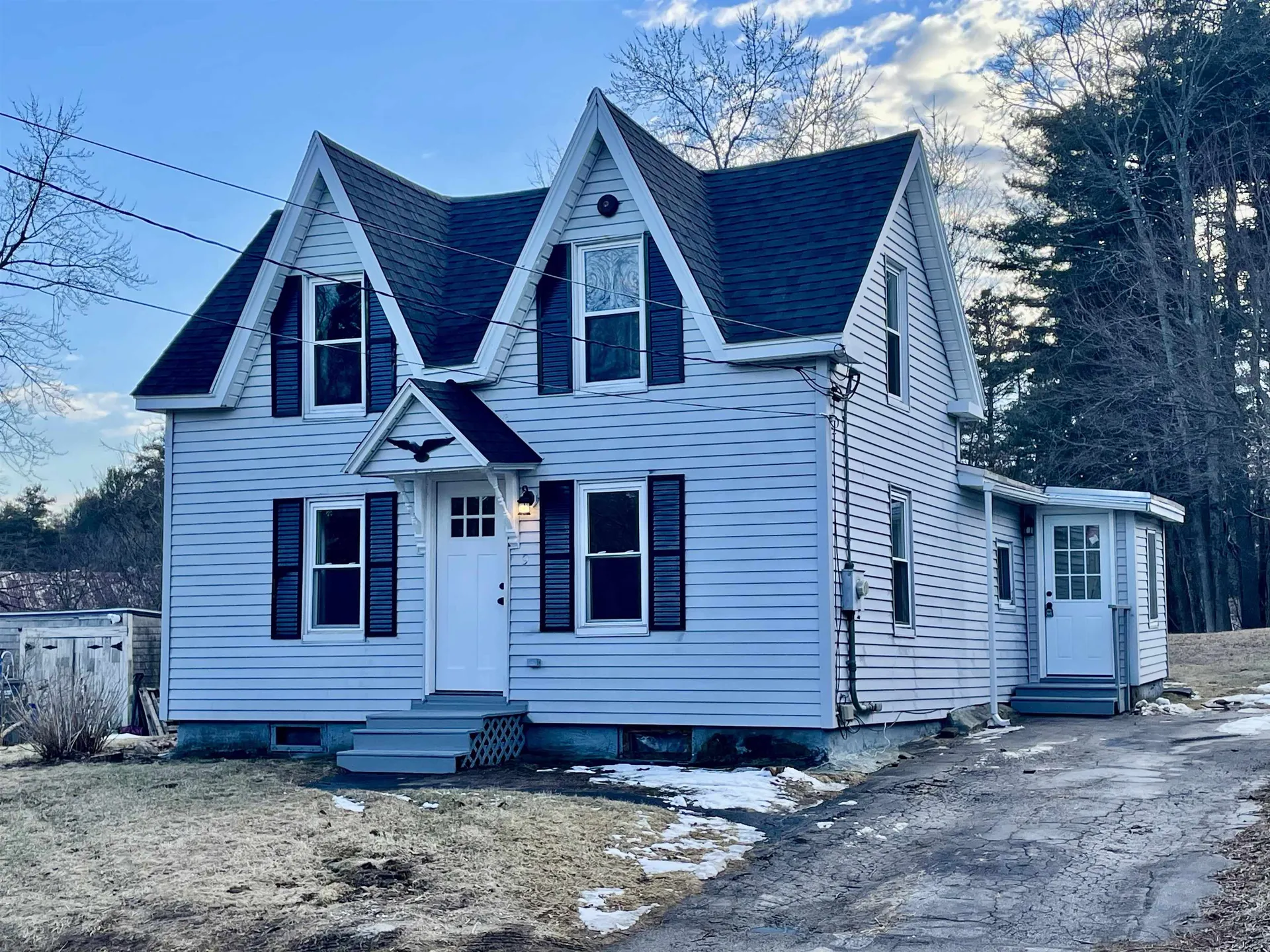 9 Valley Street Derry NH 03038