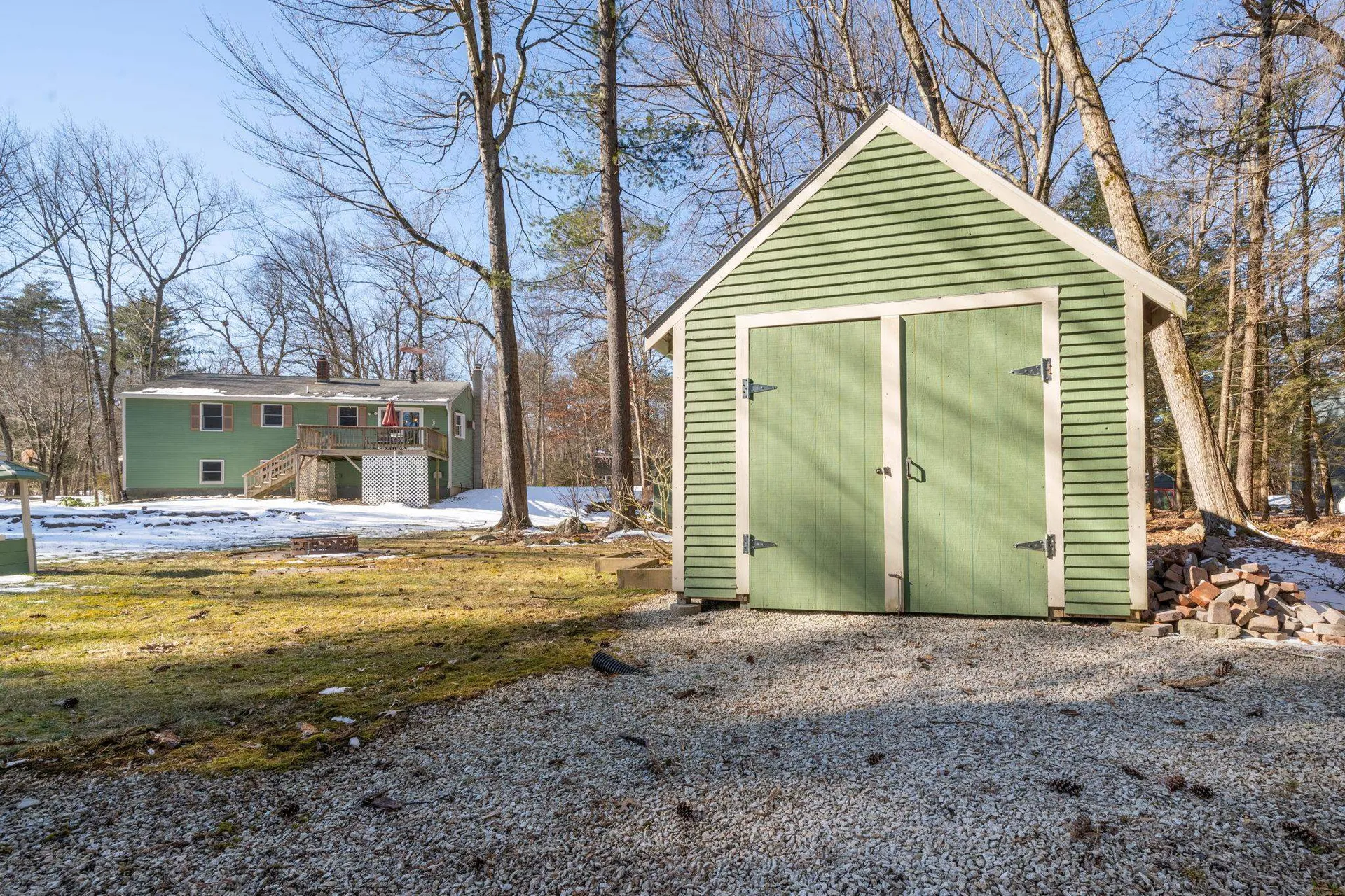 9 Blossom Road Windham NH 03087