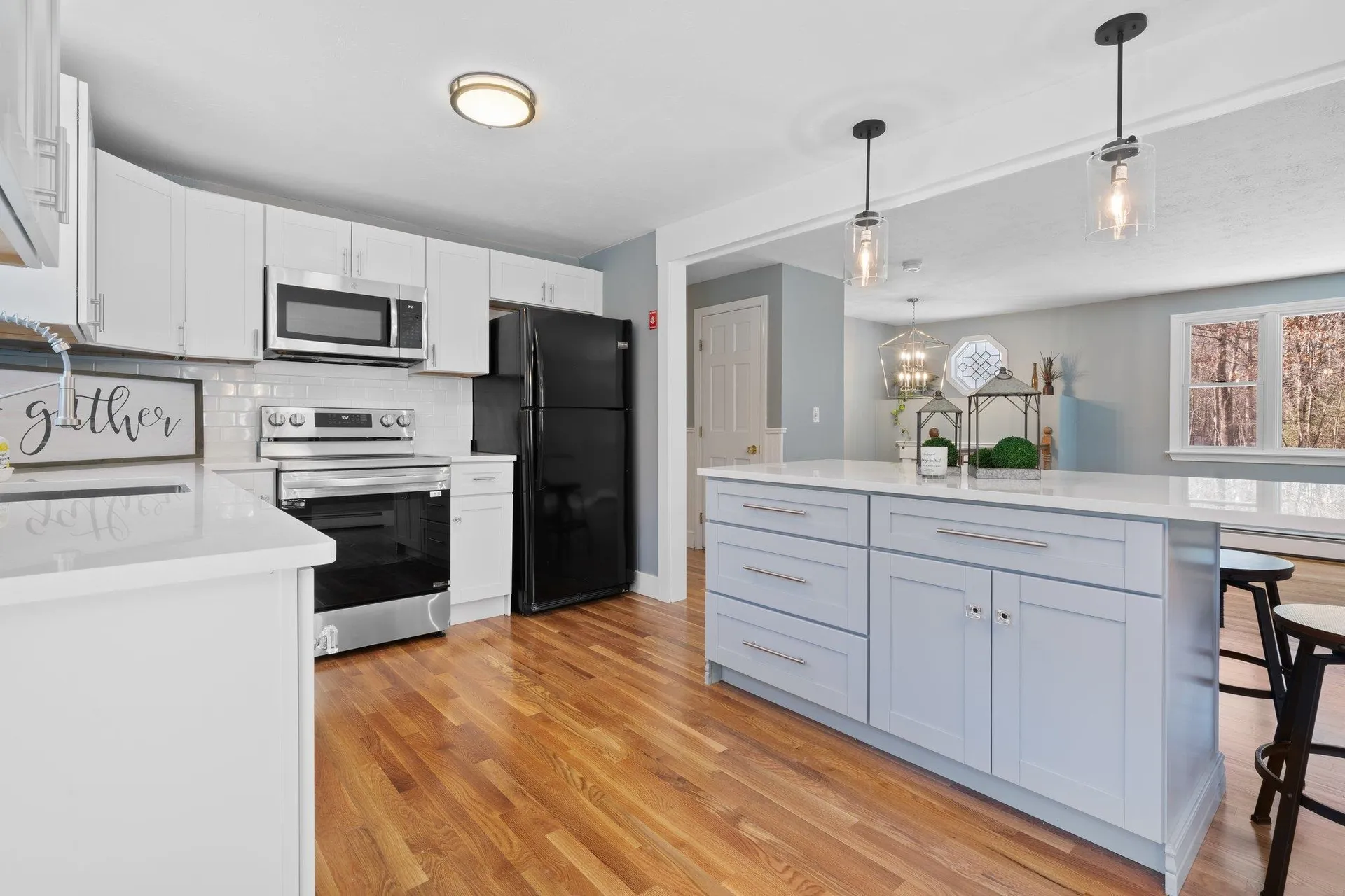 9 Blossom Road Windham NH 03087