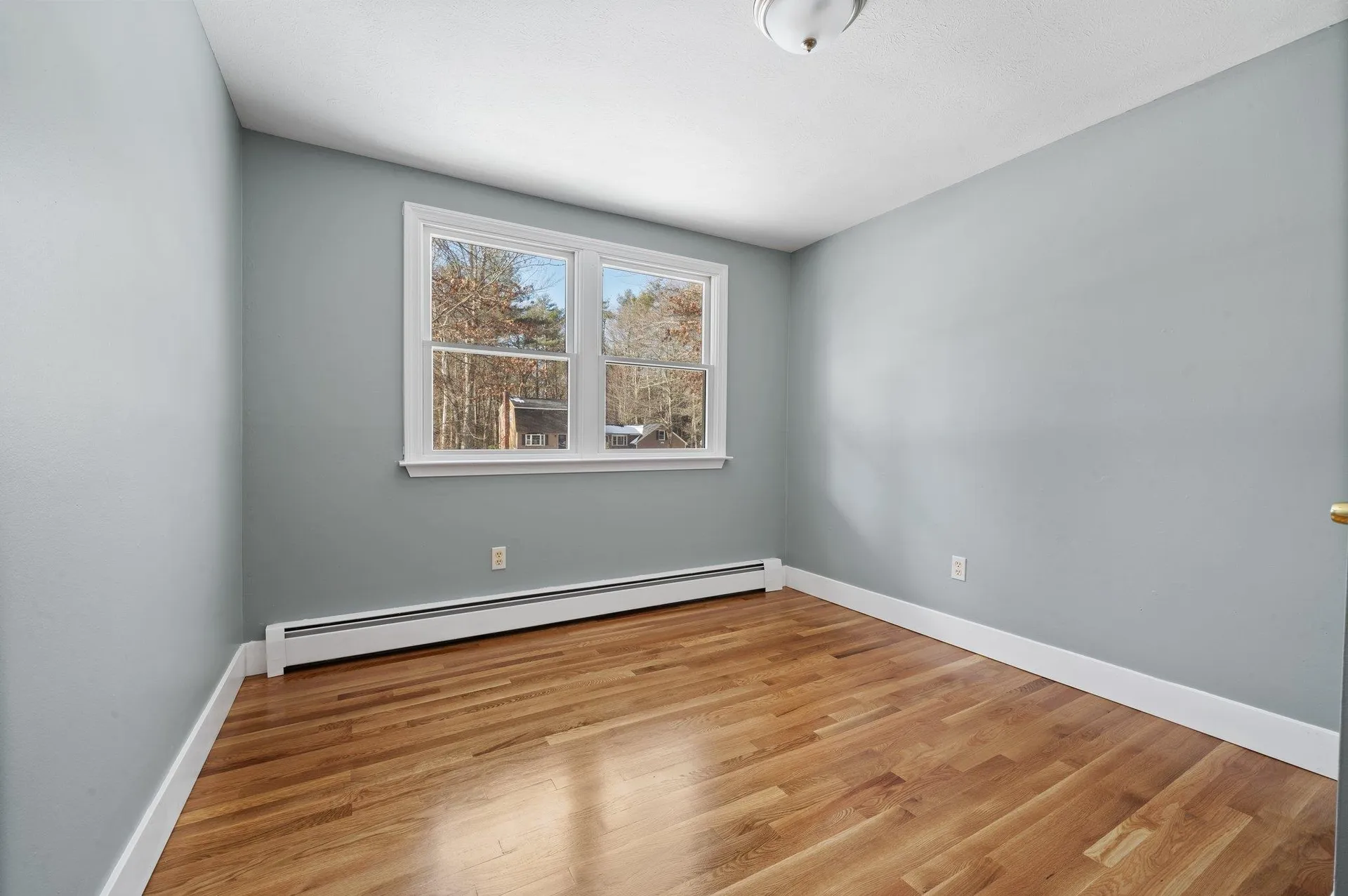 9 Blossom Road Windham NH 03087