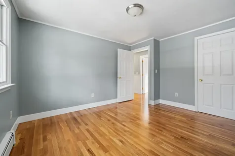 9 Blossom Road Windham NH 03087