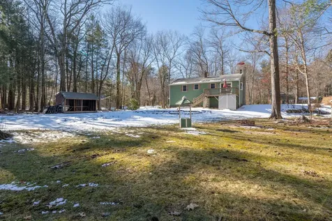 9 Blossom Road Windham NH 03087