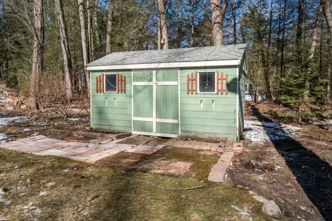 9 Blossom Road Windham NH 03087