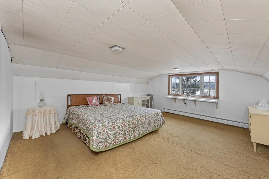 177 Shore Drive North Bridgewater NH 03222