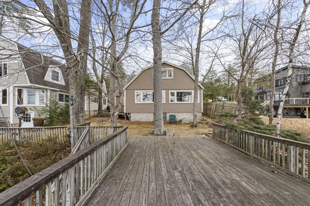 177 Shore Drive North Bridgewater NH 03222