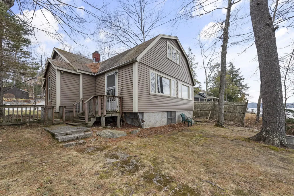 177 Shore Drive North Bridgewater NH 03222