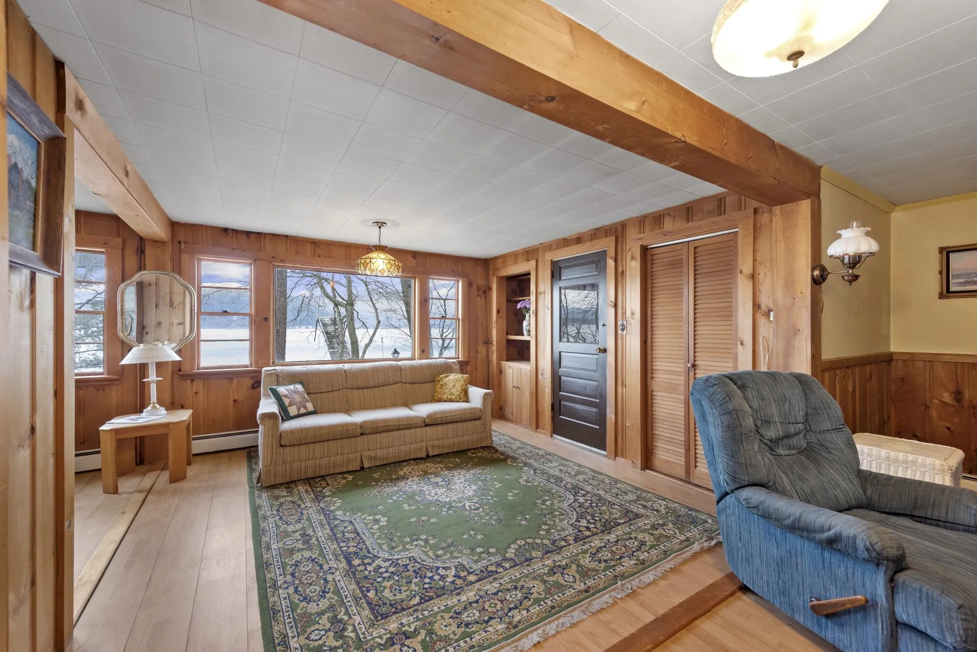 177 Shore Drive North Bridgewater NH 03222